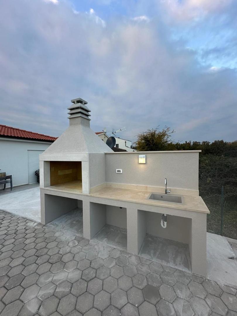 Villa Frontera Croatia بوريتش المظهر الخارجي الصورة